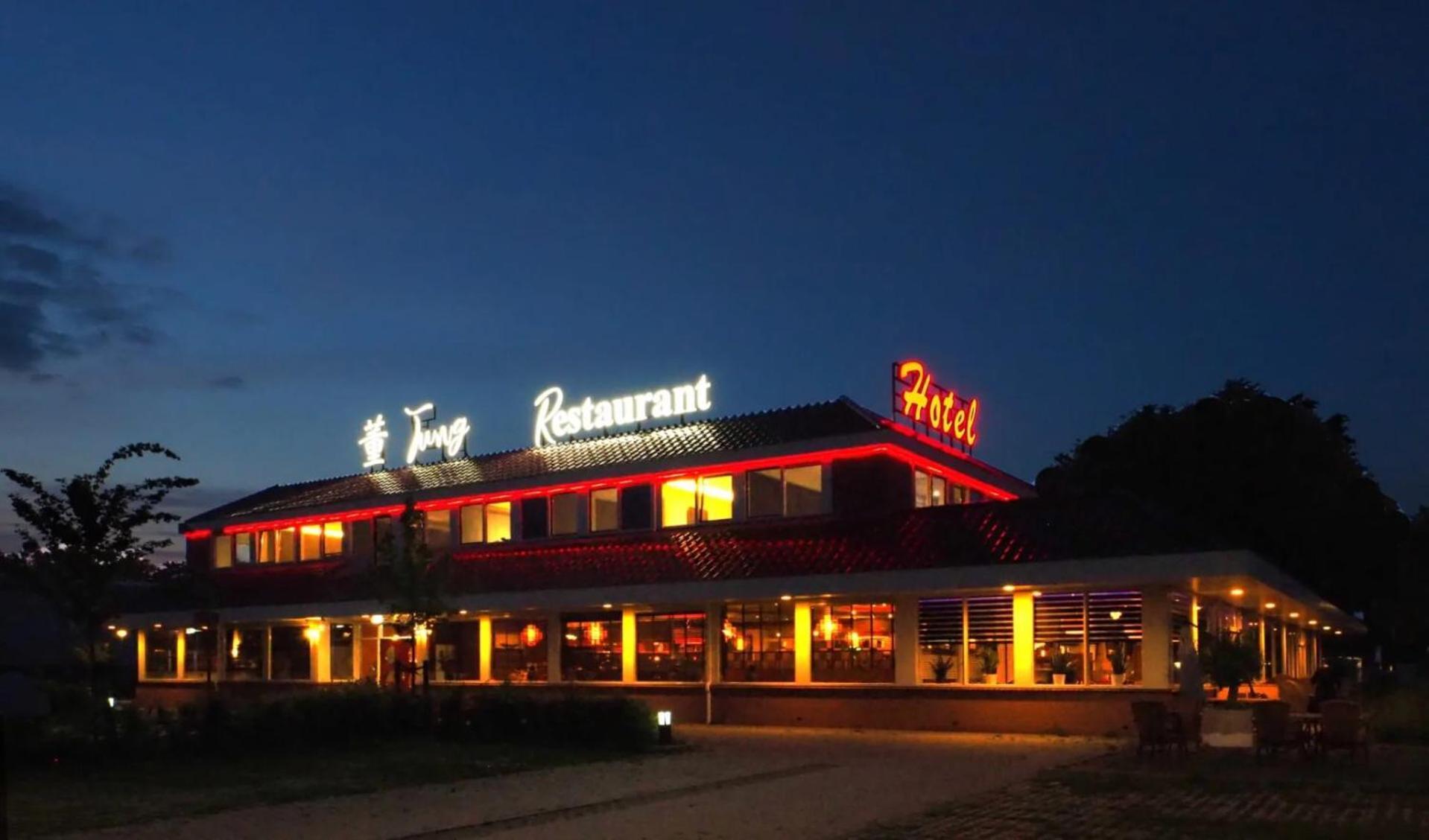 Tung Hotel Zeewolde Exterior photo